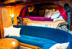 Schooner Ragland cabin interior